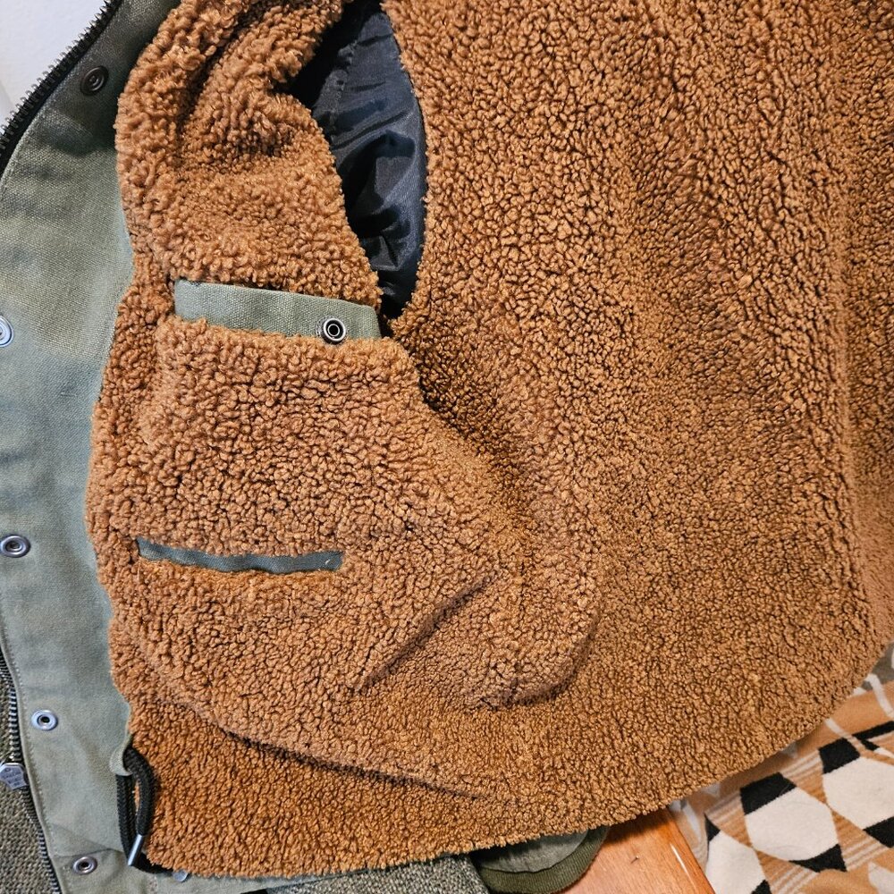 Iron & Resin Waxed Nautilus Jacket (Olive) (1st Gen) (Men's Large) - Picture 4 of 5